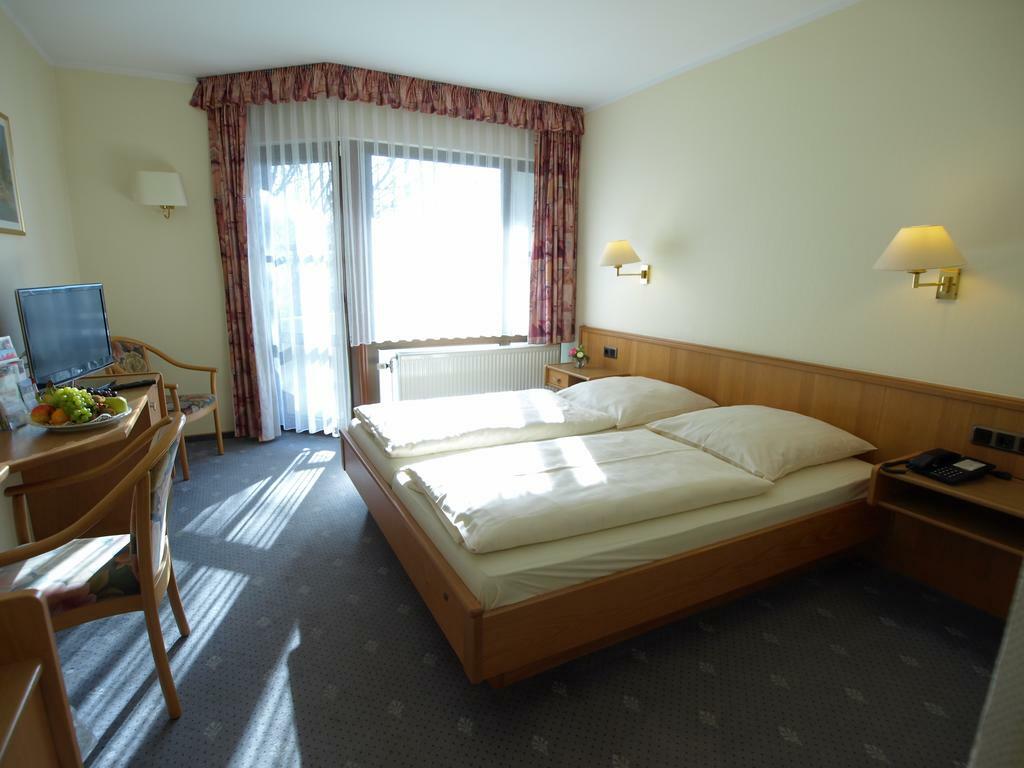 Hotel Landhaus Silbertanne Rotenburg a.d. Fulda Kültér fotó